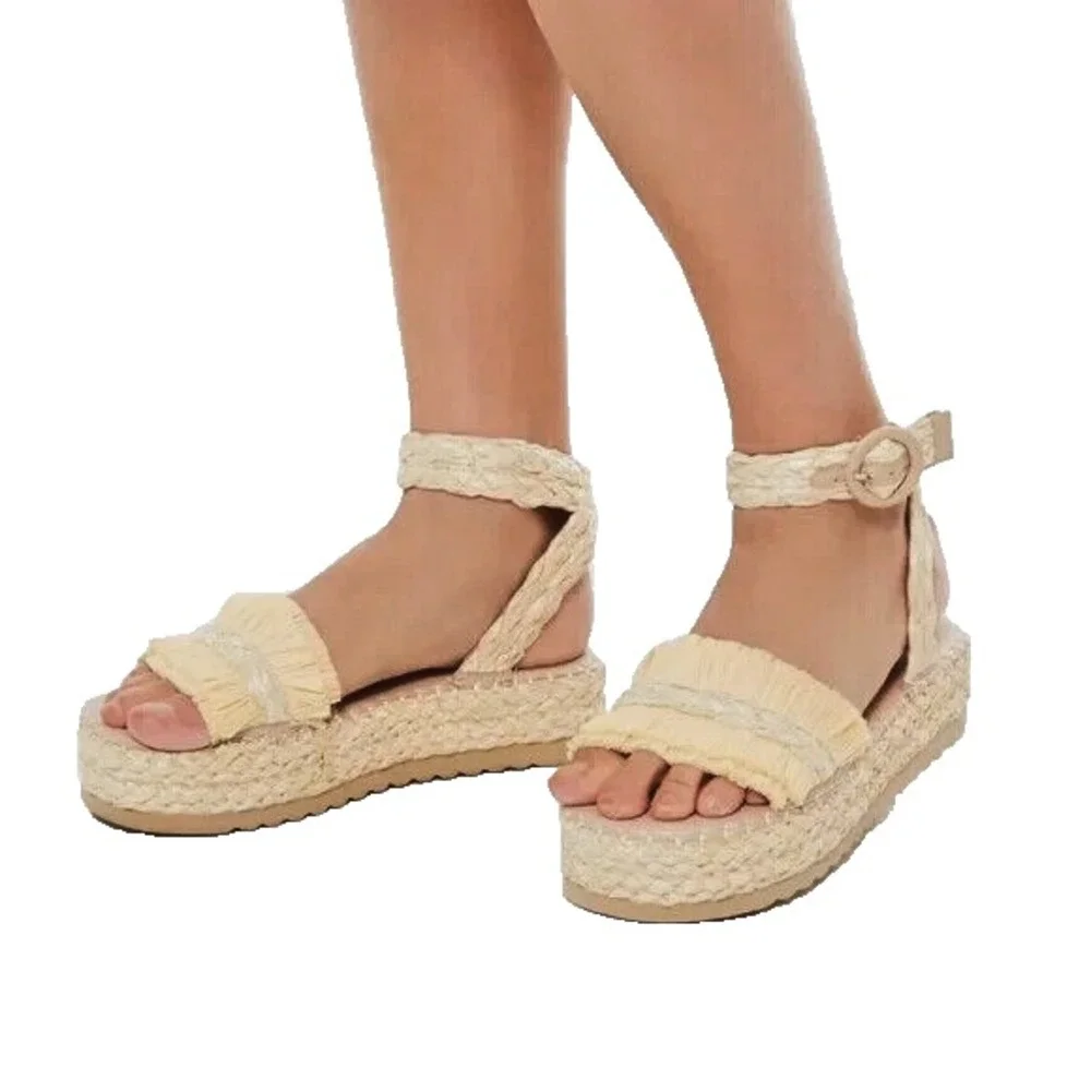 Beach by Matisse Seashore Raffia Straw Espadrille Sandals Ivory Size 10